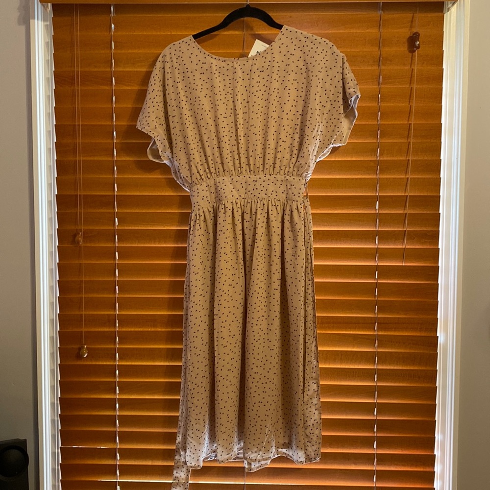 Bohme Delicate Creamy Peach with black seed-shaped dots Summer Dress- NEW (OL)